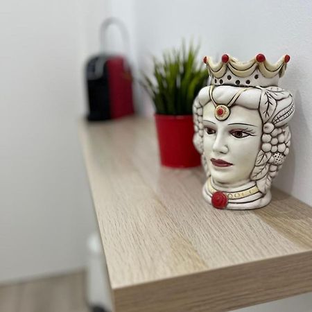 Dimora Sicula Guest House Κατάνια Εξωτερικό φωτογραφία