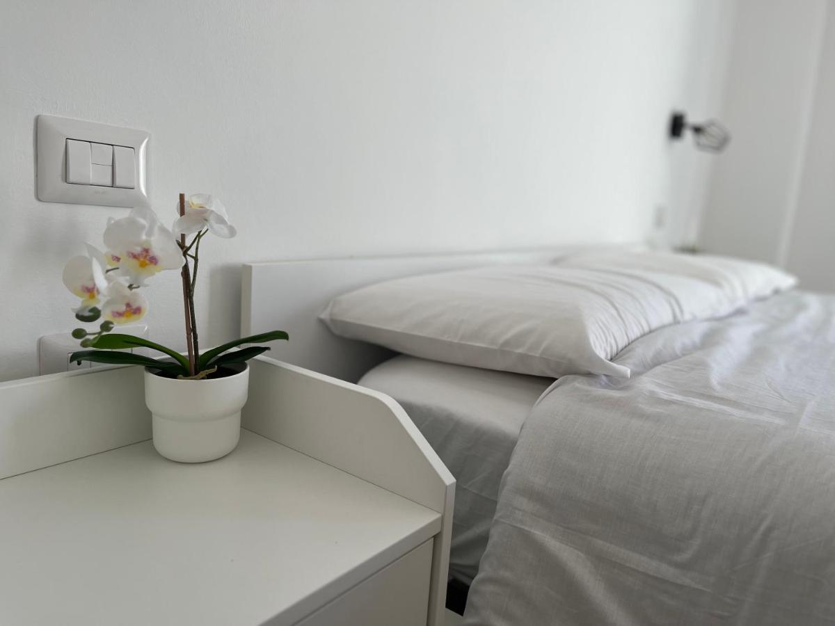 Dimora Sicula Guest House Κατάνια Εξωτερικό φωτογραφία