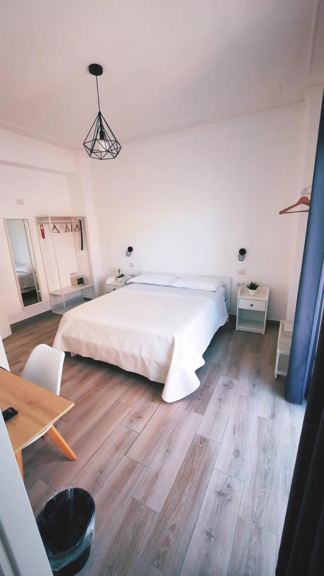 Dimora Sicula Guest House Κατάνια Εξωτερικό φωτογραφία